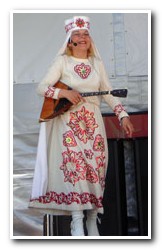 Королева балалайки Светлана Купцова, заказ артистов, организация корпоративной вечеринки